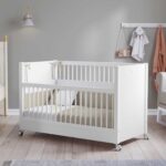 Hjulbar babyseng, hvid (kan placeres ved siden af mor) (60 x 120 cm)